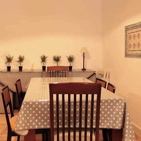 Apartment Fanqueiros *